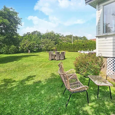 2 Bedroom Stunning In * Tjome