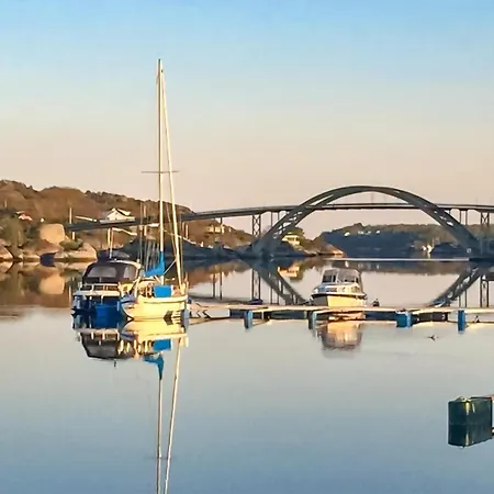 Apartament 2 Bedroom Stunning In