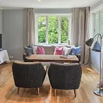 Daire 2 Bedroom Stunning In