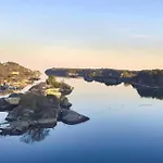 2 Bedroom Stunning In * Tjøme